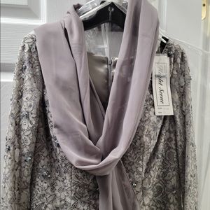 Evening gown size large NWT